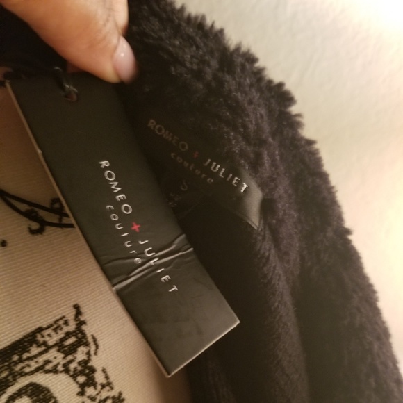 Romeo&Juliet Slate Black/Blue Vest - Picture 5 of 7